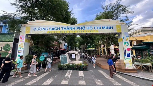 📚🌿 Shinrin Spa – The Perfect Place to Relax After Visiting Ho Chi Minh City’s Book Street 🌿📚
